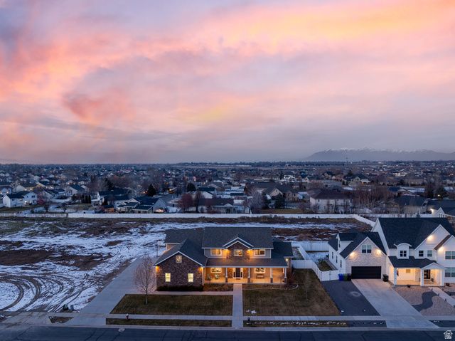 3736 W HAMMON LN, Syracuse, UT 84075