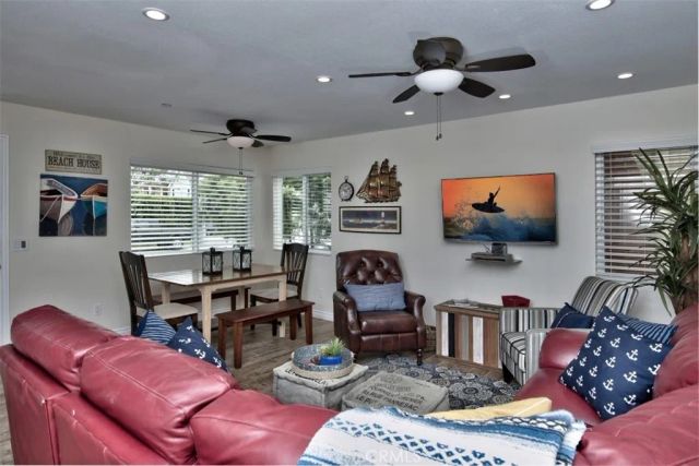 1509 E BALBOA Boulevard A, Newport Beach, CA 92661