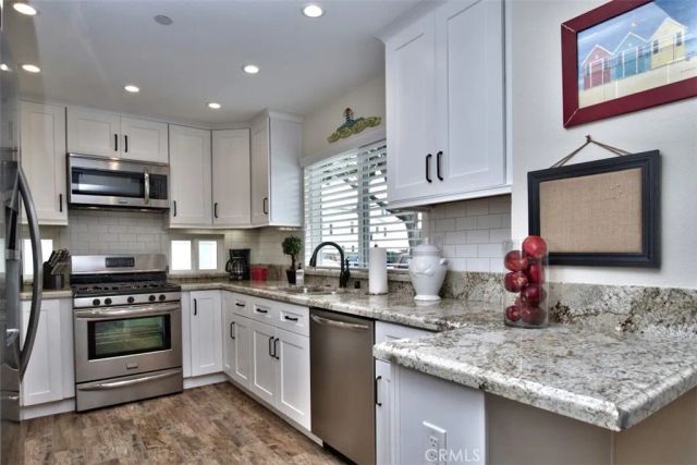 1509 E BALBOA Boulevard A, Newport Beach, CA 92661