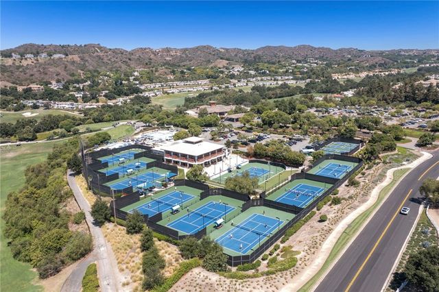 1 Rue Cezanne, Coto De Caza, CA 92679
