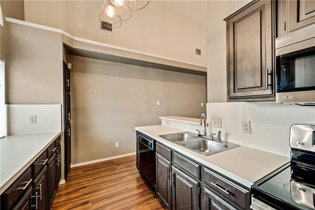 1203 Lone Wolf Trail, Carrollton, TX 75007