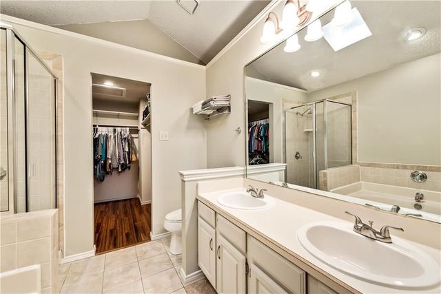 1203 Lone Wolf Trail, Carrollton, TX 75007