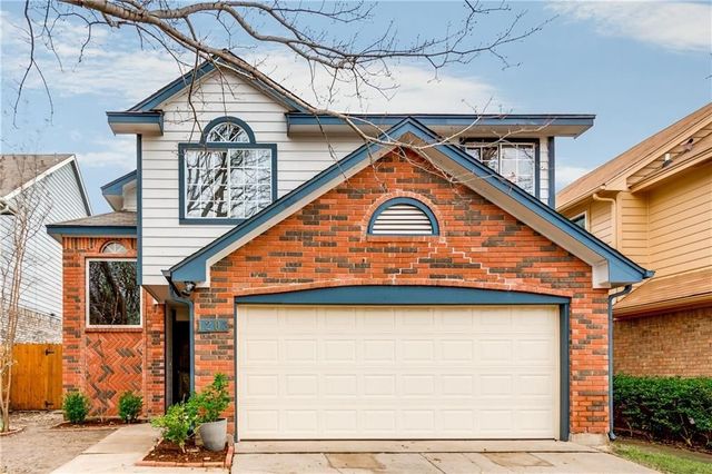1203 Lone Wolf Trail, Carrollton, TX 75007