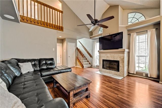 1203 Lone Wolf Trail, Carrollton, TX 75007