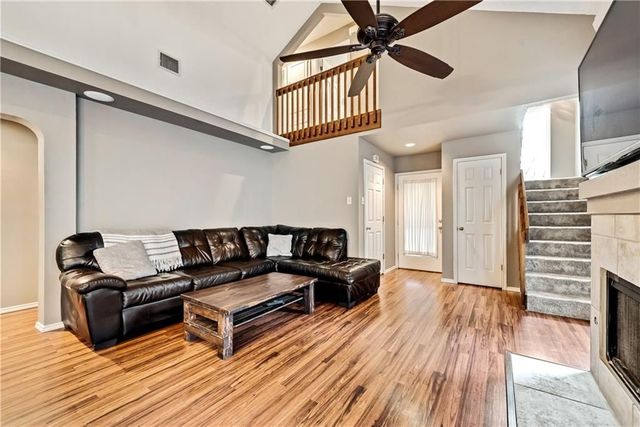 1203 Lone Wolf Trail, Carrollton, TX 75007