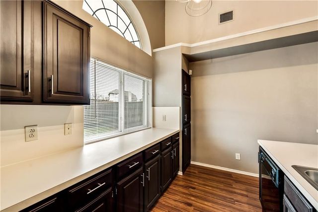 1203 Lone Wolf Trail, Carrollton, TX 75007