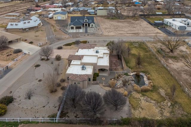 930 Titus Loop, Bosque Farms, NM 87068