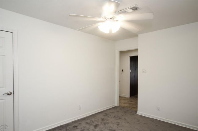 5530 Loch Lomond Drive, Houston, TX 77096
