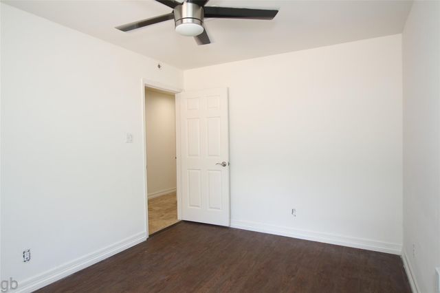 5530 Loch Lomond Drive, Houston, TX 77096