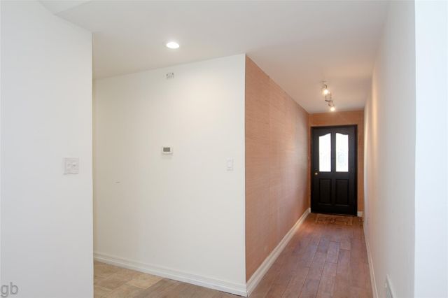 5530 Loch Lomond Drive, Houston, TX 77096