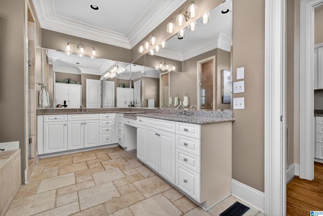 705 BOULDER LAKE LANE, Vestavia Hills, AL 35242