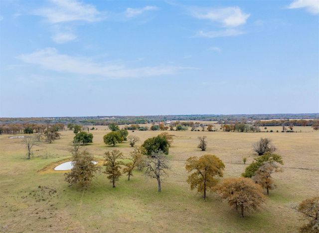 2150 County Road 412, Lexington, TX 78947