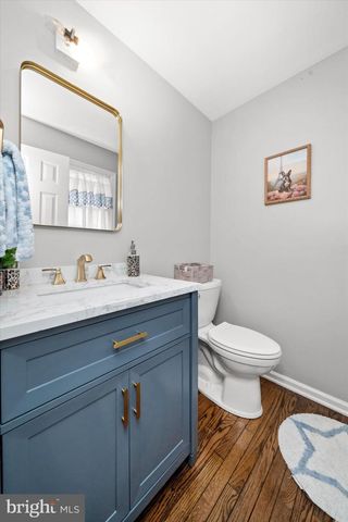 4 BRISTOL CT, Newark, DE 19702