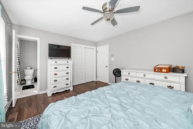 4 BRISTOL CT, Newark, DE 19702