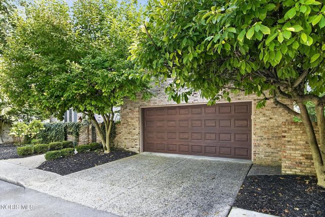 22 Exmoor, Ottawa Hills, OH 43615