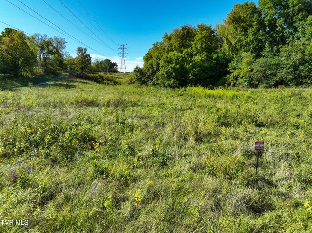 907 Cedar Grove Road, Johnson City, TN 37601