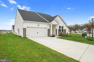 614 VIRDIN DR, Smyrna, DE 19977