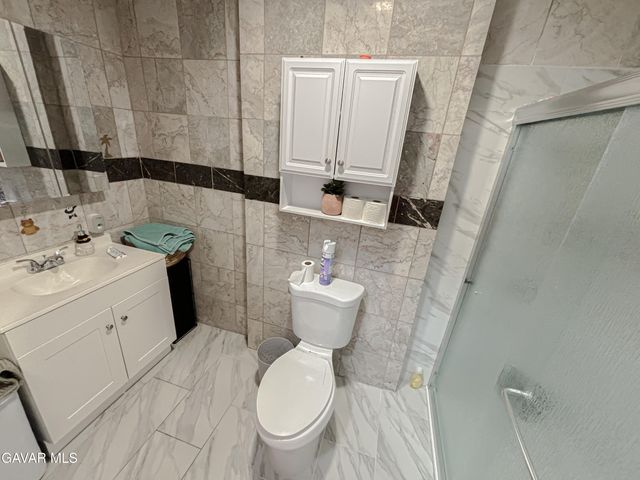 10416 Cantara Street, Sun Valley, CA 91352