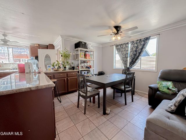 10416 Cantara Street, Sun Valley, CA 91352