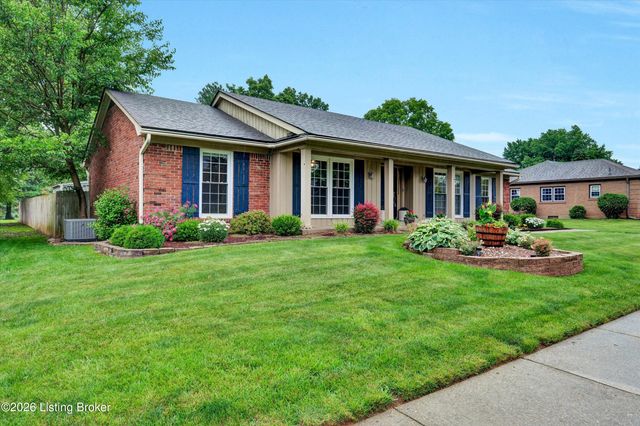 10705 Bowmore Ct, Louisville, KY 40243