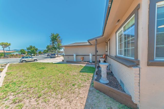 336 Rainier Drive, Salinas, CA 93906