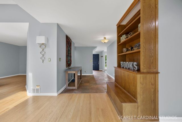 416 W Oak Street, Wheaton, IL 60187