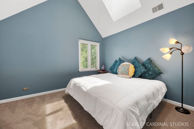 416 W Oak Street, Wheaton, IL 60187