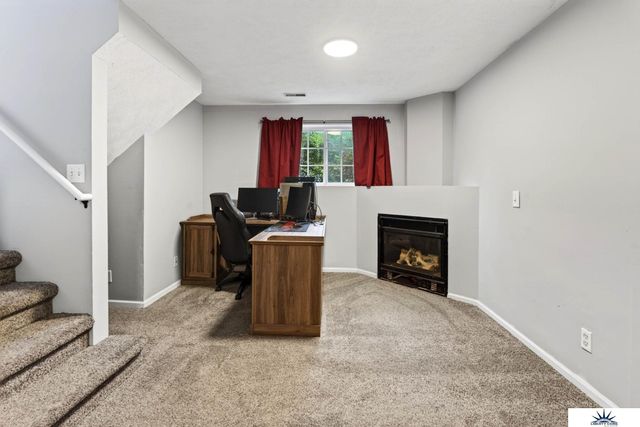 16623 Patrick Avenue, Omaha, NE 68116