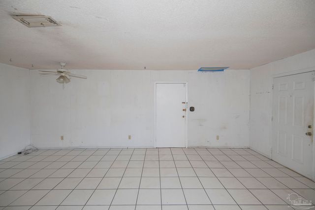 1300 E Leonard St, Pensacola, FL 32503