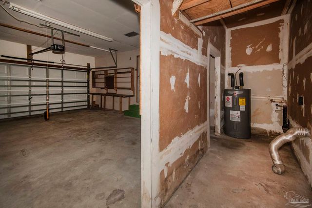 1300 E Leonard St, Pensacola, FL 32503
