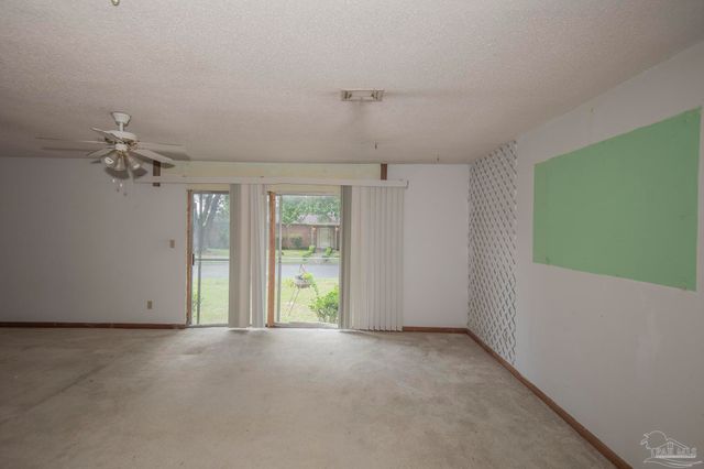 1300 E Leonard St, Pensacola, FL 32503