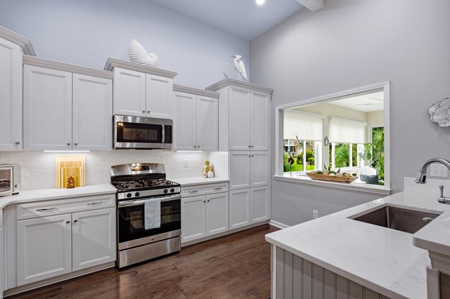 173 Zostera Dr., Little River, SC 29566