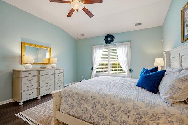 173 Zostera Dr., Little River, SC 29566