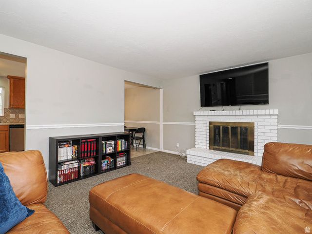 361 E 10450 S, Sandy, UT 84070