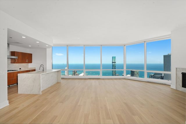 401 N WABASH Avenue 81F, Chicago, IL 60611