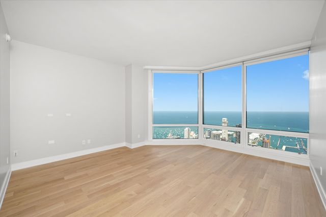 401 N WABASH Avenue 81F, Chicago, IL 60611