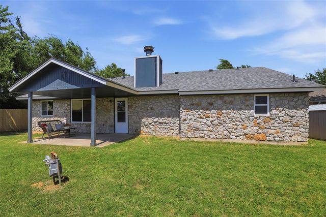 1113 Choctaw Ridge Road, Midwest City, OK 73130