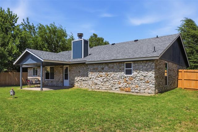 1113 Choctaw Ridge Road, Midwest City, OK 73130