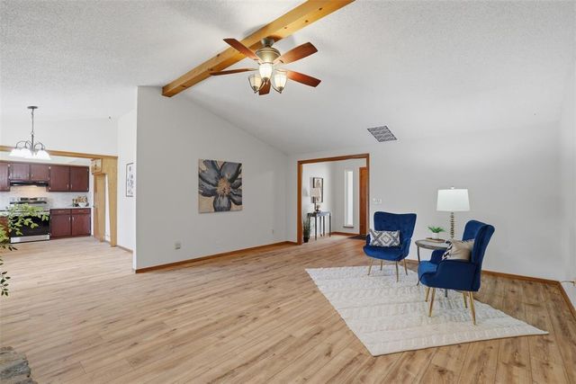 1113 Choctaw Ridge Road, Midwest City, OK 73130