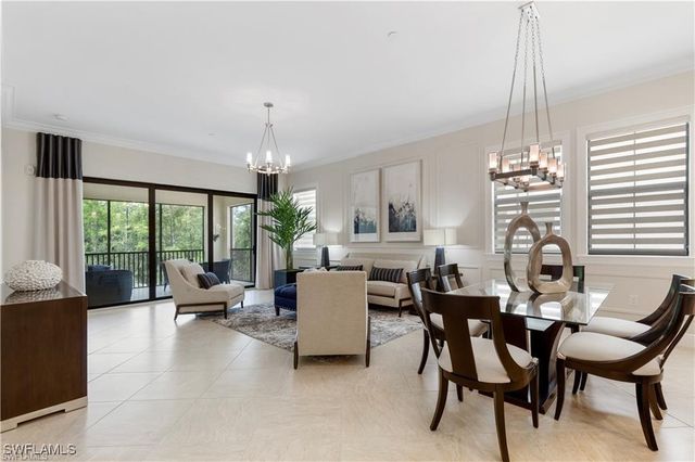 16382 Viansa WAY 3-102, Naples, FL 34110