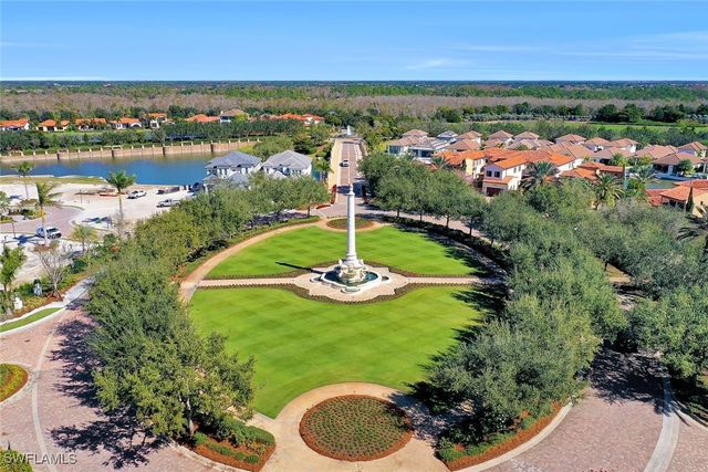 16382 Viansa WAY 3-102, Naples, FL 34110