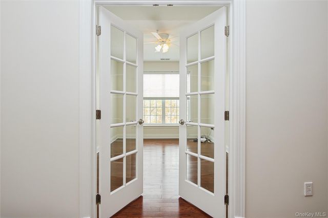 323 Regency Drive 323, Fishkill, NY 12524