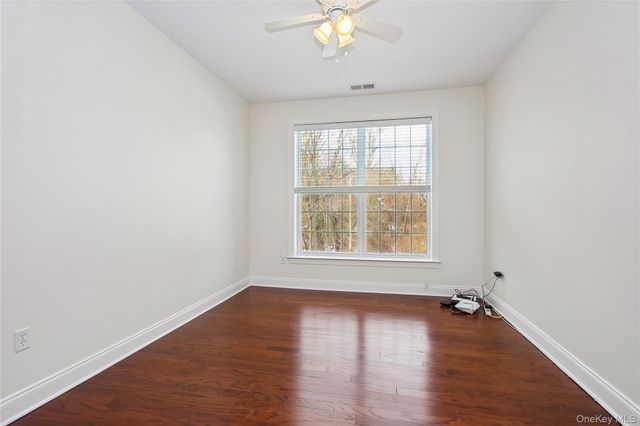 323 Regency Drive 323, Fishkill, NY 12524