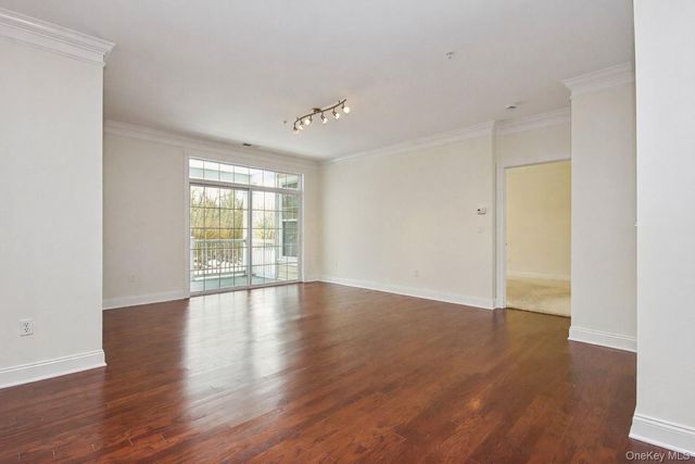 323 Regency Drive 323, Fishkill, NY 12524