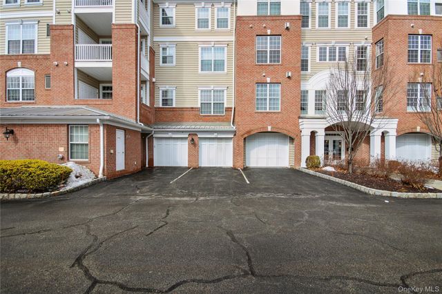 323 Regency Drive 323, Fishkill, NY 12524