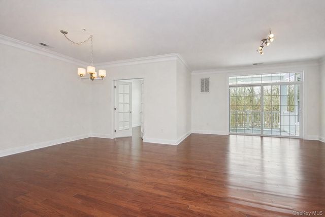 323 Regency Drive 323, Fishkill, NY 12524