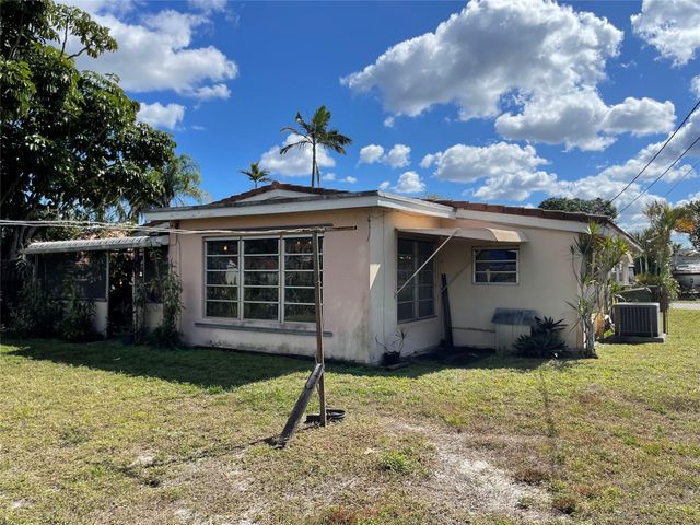 3471 SW 15 Court, Fort Lauderdale, FL 33312