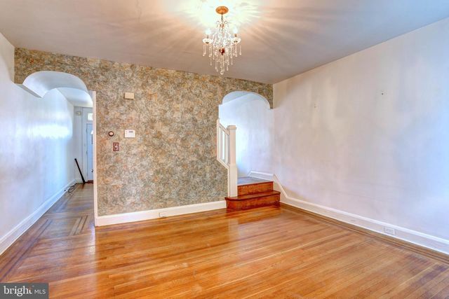 3222 CHESTERFIELD AVE, Baltimore, MD 21213