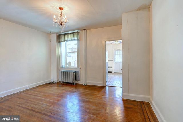 3222 CHESTERFIELD AVE, Baltimore, MD 21213