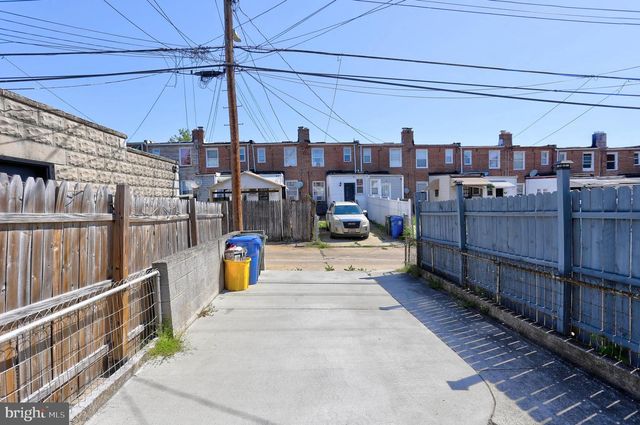 3222 CHESTERFIELD AVE, Baltimore, MD 21213